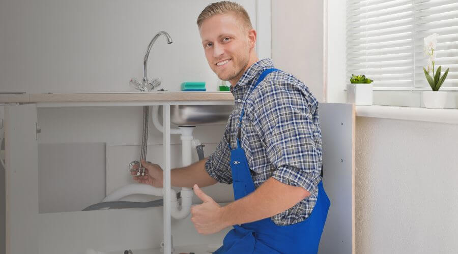 Professional emergency plumbing in Cottonwood Falls, KS